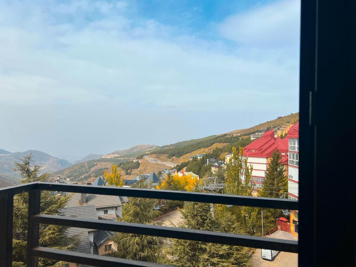 Apartamentos A Vivir Sierra Nevada 3000 Eksteriør billede