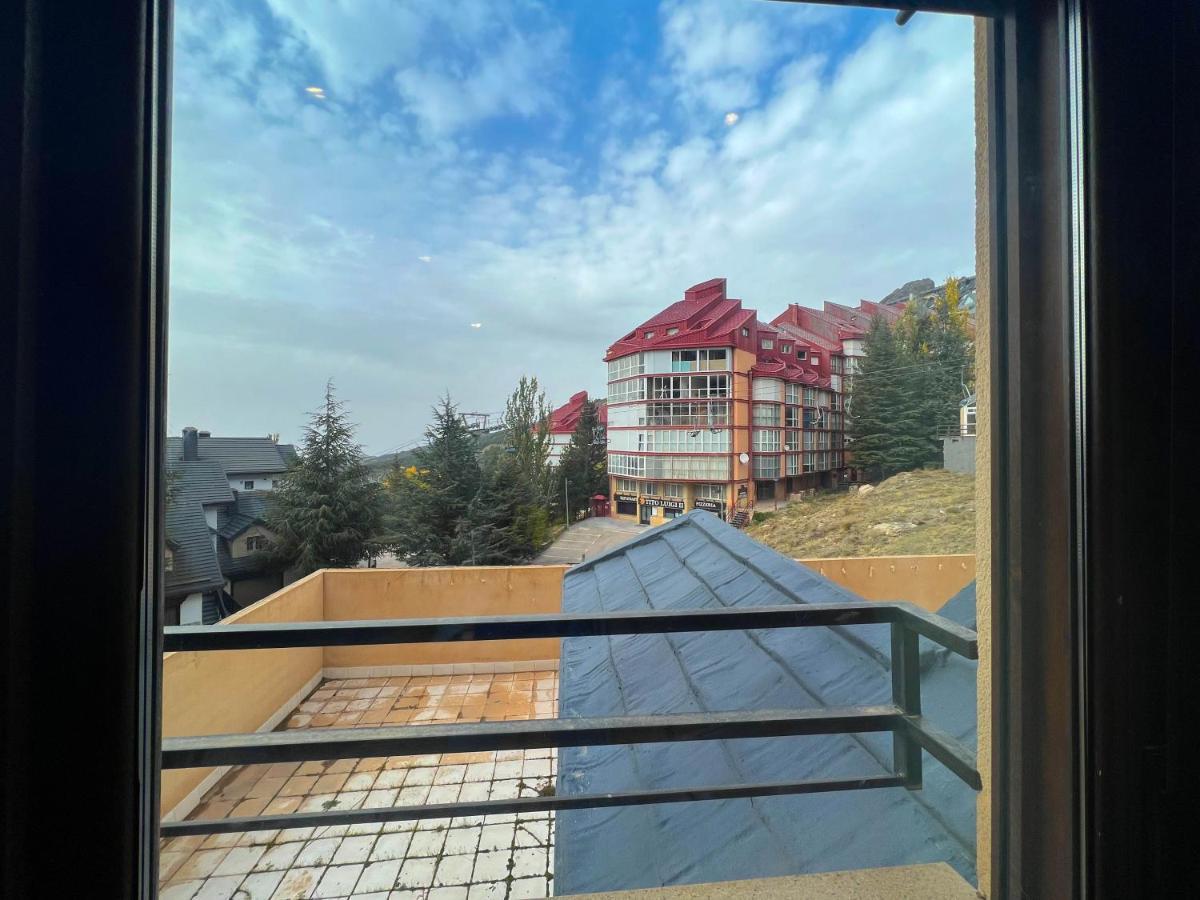Apartamentos A Vivir Sierra Nevada 3000 Eksteriør billede
